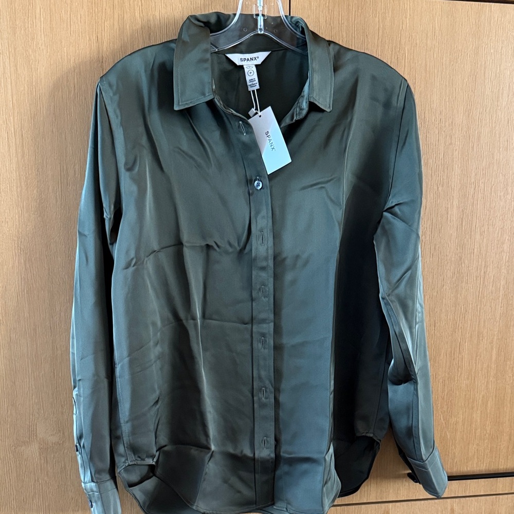 SPANX BETTER THAN SILK BUTTON DOWN Color Dark Pine Green Womens size Small NWT